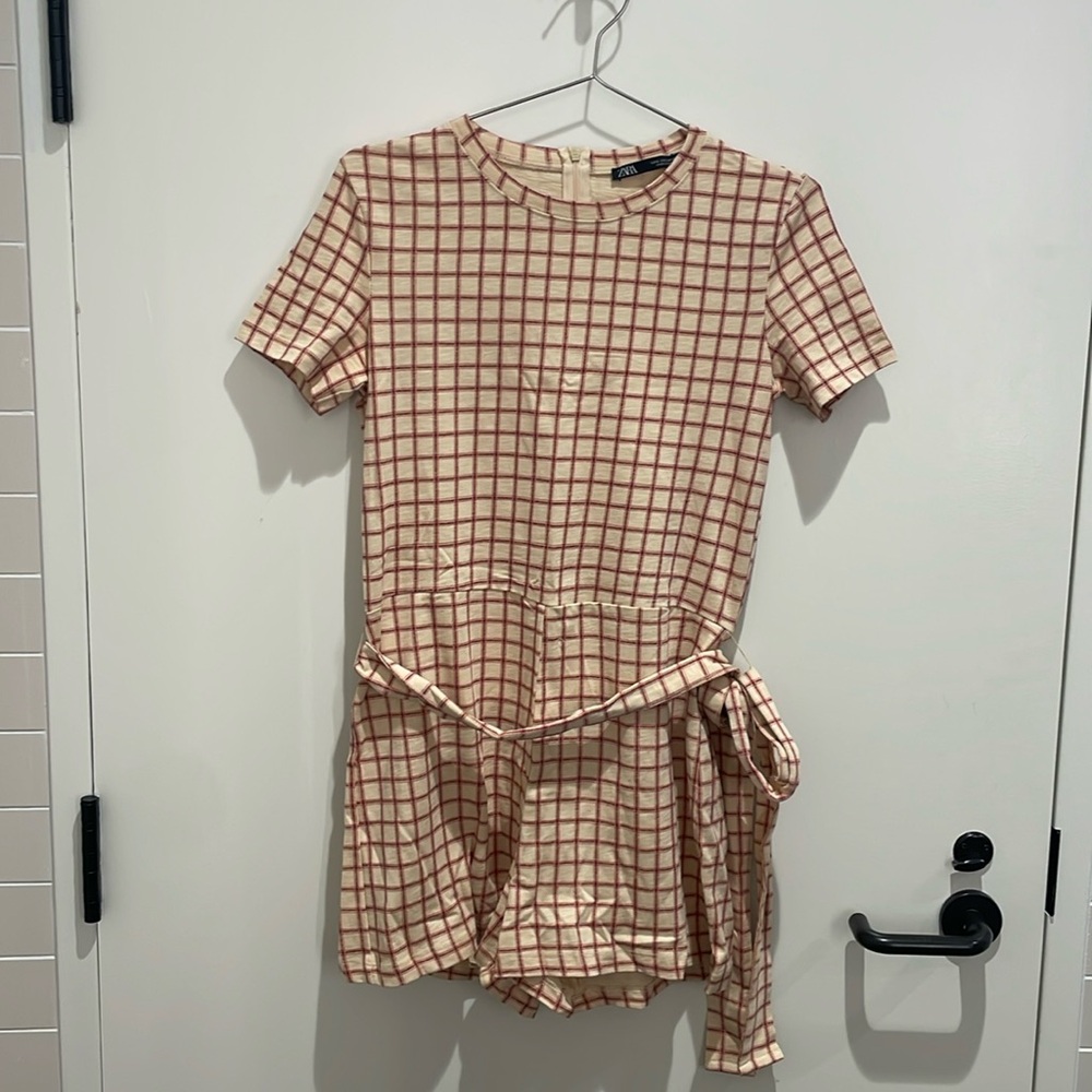 Zara Romper worn once! Perfect for year round wear!
